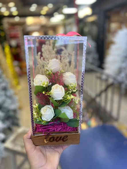 الورد الطبيعي المحنط
العنوان هيت حي العمال قرب مدرسة الاثار
يوجد توصيل لكافط المحافضات
***********
