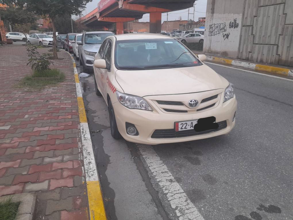 سلام علیکم
تەکسی کرۆلا 2013 بۆ فرۆشتن مەکینە گەورە گێڕ تۆماتیک بیلادی
نرخی 120 وەرەقەو مامەڵەیەکی کەم
لای سایەقی لۆری خۆی لێ خشاندیە کامل سبوغە هەندێک سەقفیشی بویتە مەعجون بە وەرگەڕاو دەیفرۆشین
پێش و پشتی خاوێنە بەگشتی 
سەنەوی نوێیە تا نزیک 2029
وێنەی فەحسکردنی دانراوە
تکایە تەنیا پەیوەندی بکەن
ژمارەی پەیوەندی 
*********** أربيل, العراق
