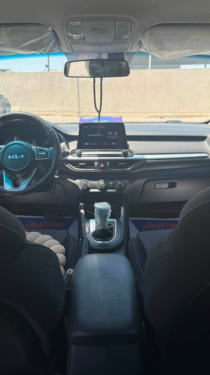 السلام عليكم
كيا فورتي  2023

ماشيه 62.000km

الضرر تبديل قبق جنطه 
و جاملغ الامامي اليمنه
صوره الحادث موجوده و الفحص موجود

(مكينه / كير / تبريد / صدر / تايرات / كله مكفول عله وضع الشركه)

محرك 2000 دوش

المواصفات 

شاشه 
كامره دواره
رادار امامي 
رادار جانبي بلمري
انطمة قياده / ايكو / نورمل / سبورت
اشاير بل مري
وقوف ذكي 
تحديد مسار 
قياده ذاتيه 
فول تحكمات
كروز سرعه 
شاشه جبيره 
نضام الخرائط 
رقم بصره معوقين
مكان المعوق بل البصره الجمهوريه
وكاله عامه 
مكاني البصره العشار 
اتصال او واتساب و بخدمتك
***********

