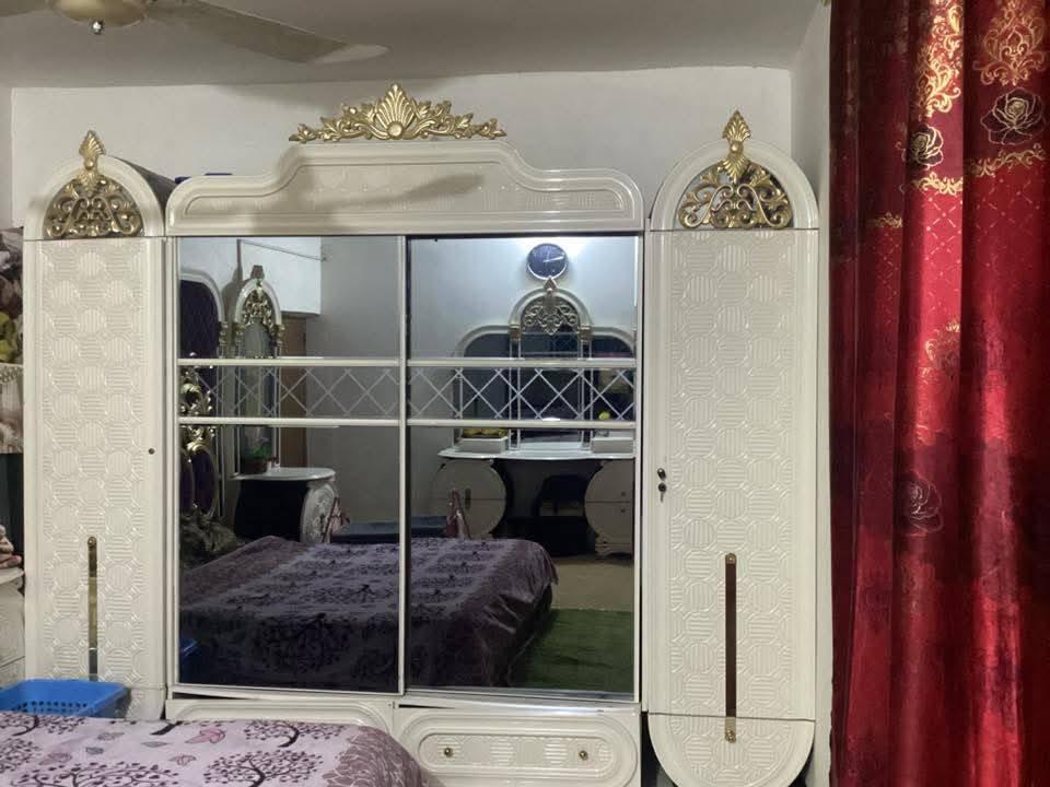 سلام عليكم غرفه تركي ١١ قطعه اكو قطع ما مصورهن سعره 600 وبيها مجال او مراوس ب صاج عراقي


**إذا كنت صاحب هذا الإعلان وتريد حذفه لأي سبب، رجاءا أرسل رسالة إلى الدعم الفني**