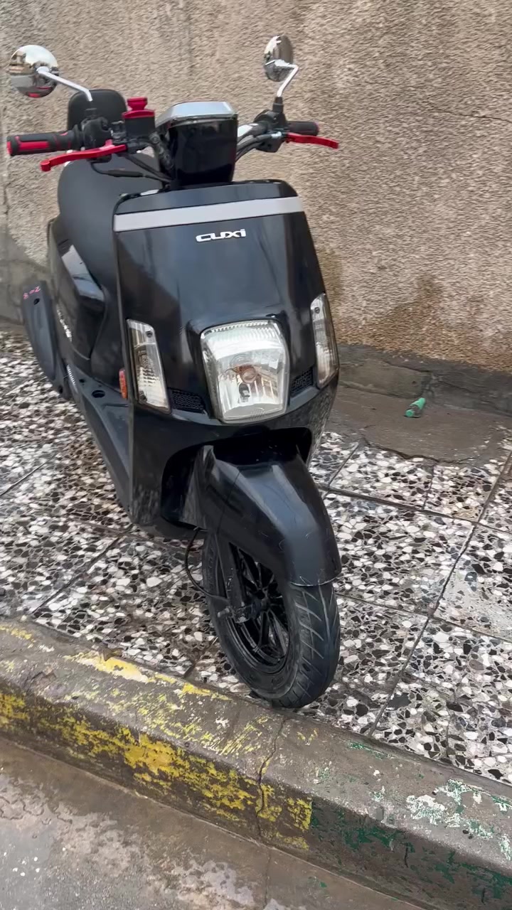 سلام عليكم دراجه ماكس بوليس مصطره نضيفه مكاني بغداد الدوره السعر 700 أوبيه مجال *********** واتساب
