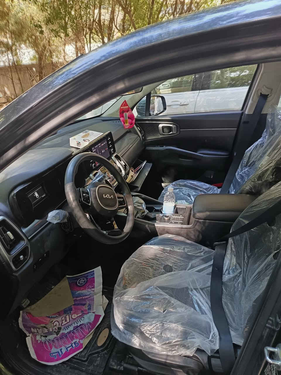 سورنتو موديل 2022 نص فول السعر ٢١٠
***********
