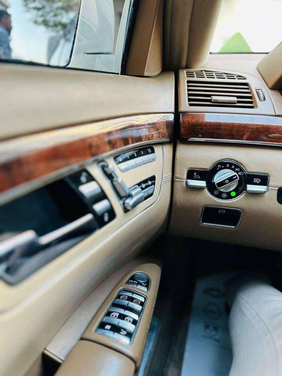 S 500 amg خليجية vip بيها قطع صبغ محدث 2013 مطلوب مراوس مع رانج 2014 وفوك


**إذا كنت صاحب هذا الإعلان وتريد حذفه لأي سبب، رجاءا أرسل رسالة إلى الدعم الفني**