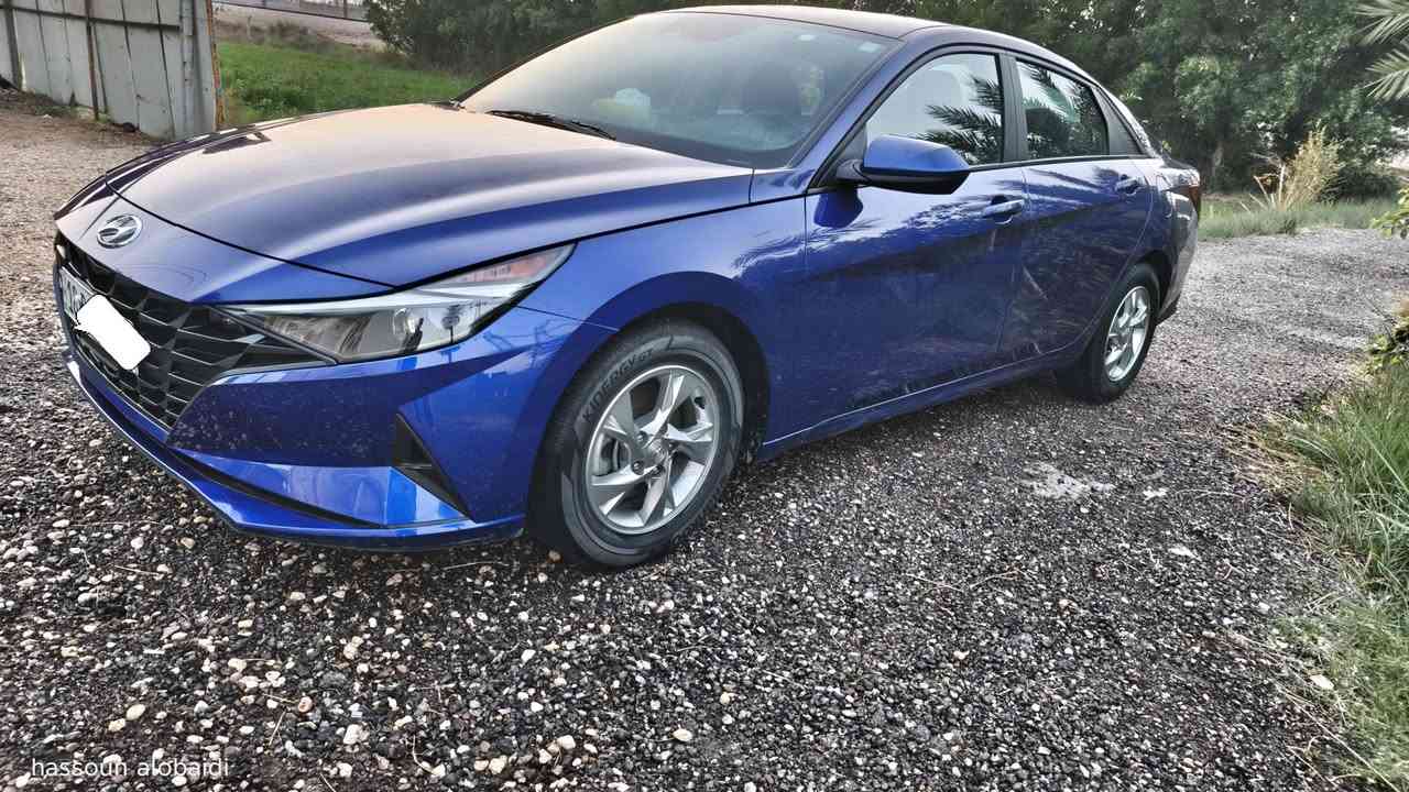 السلام عليكم
النترا 23
رقم بابل 
مواصفات نص فول
اسويج 
 رادار امامي وخلفي 
توقف ذاتي 
قياده ذاتيه 
بدون ايرباك 
شاشه اندرويد 

ماشيه 32الف قابل الزياده 
ضرر بيه تعديل بالجاملغ الخلفي 
فقط بجم كبس 
الحادث مرفق بالمنشور 
بابل مركز قرب المحكمة الجديده 
((((((مكلف بالنشر))))) 
***********
