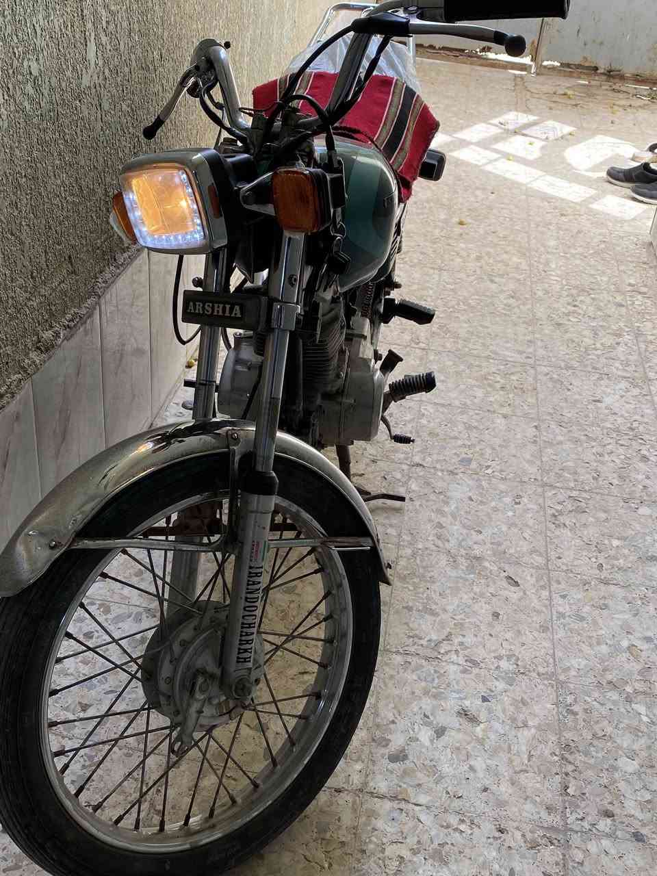 السلام عليكم/بلاش ماطور اصلي وكيله الصقر بلخان اوراق٧ كامله اصلي مو استنساخ ٢٠١٥ مكاني نجف ماطور نضيف لاتنقيص ولاتبخير كامل سعر ٥٠٠ متواجد فيس وهاذه رقم *********** راعيها مكلف بلنشرالكل
