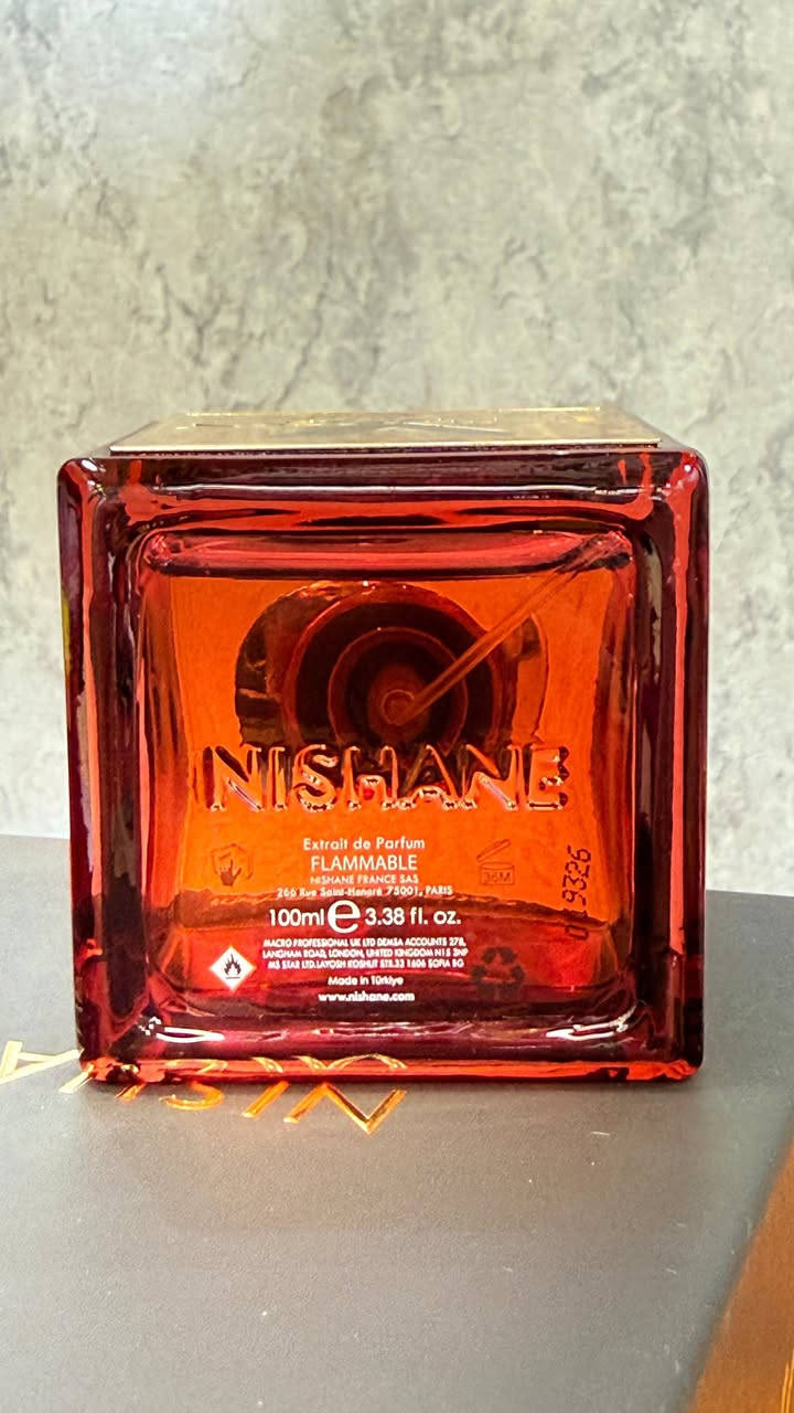 السلام عليكم
عطر نيشان تيوبروزا  X  مستخدم كما موضح بالصورة 
مصدر الشراء معروف الوصل موجود 
للبيع السعر 210 مع التوصيل


**إذا كنت صاحب هذا الإعلان وتريد حذفه لأي سبب، رجاءا أرسل رسالة إلى الدعم الفني**