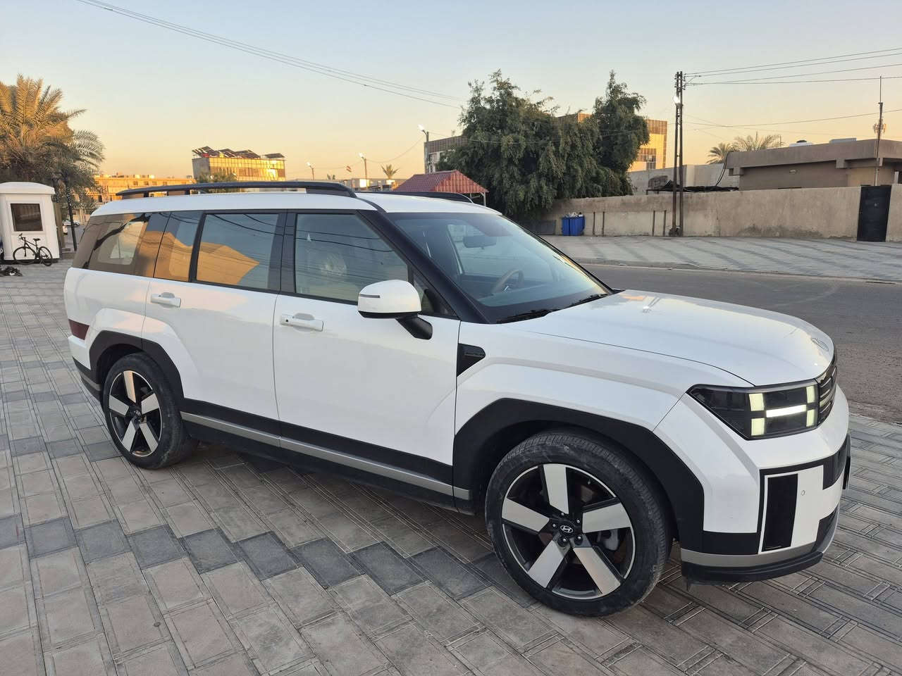 سعر 238
سنتافي 24خليجي تيربو فوللللللل قماره حديد كفاله عامه (رصعه صغيره ع حطتها باب الجنطه)  7راكب 3تبريد بصمه تشغيل عن بعد حساسات امامي خلفي زنون لد امامي خلفي ويل 20 باب خلفي وكراسي كهرباء تحكمات  شاشه متصل وكامره موددرايف هاندبريك بصمه اشايرومري شفط بردات شحن وايرليس اوتو هولد 
الخ 
بغداد حي جامعه
***********
***********
