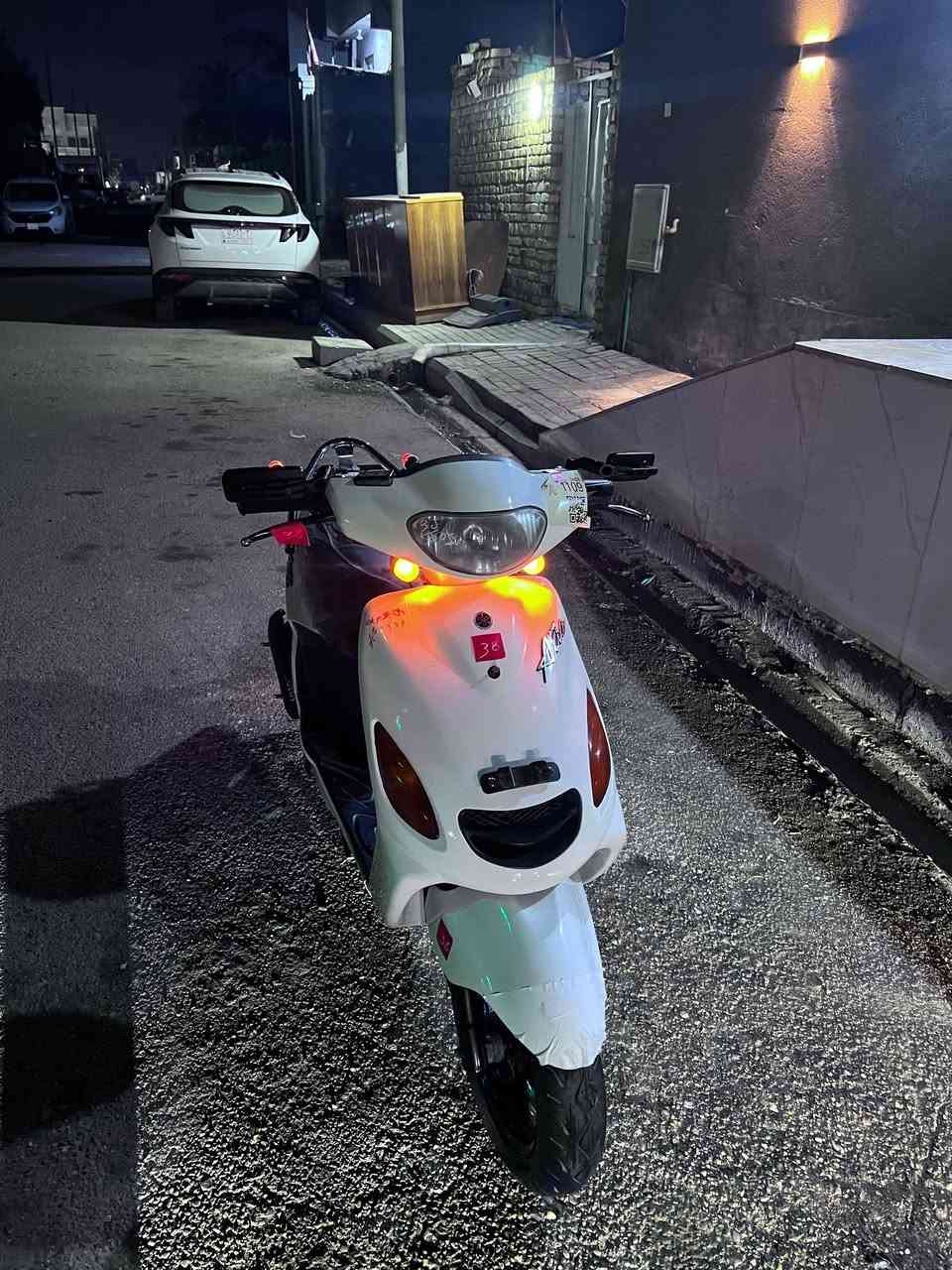 السلام عليكم
دراجه دولفين اكزز فحل للبيع
مكينه شرط عل فحص ما مفتوحه شلعه ومعدل خير من الله
كفراته تايوان طبق الاصل عن الاصلي 
ستاند كهربائي
سعره واتساب او اتصال ما عدي ماسنجر
***********
بروح الحسين المو شراي لا يخابر ولا يراسل 
العنوان السماوه الحيدريه
