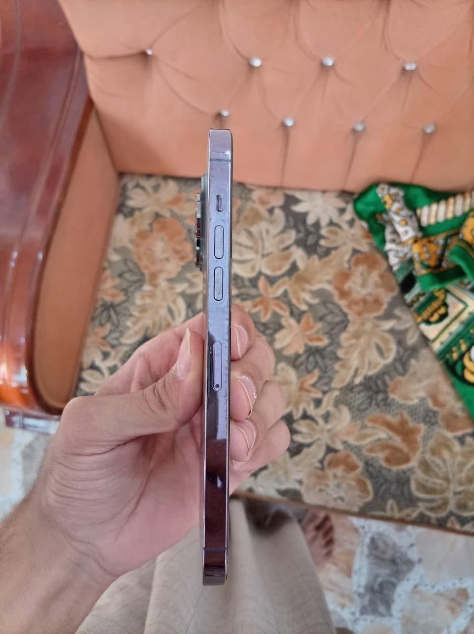 ايفون 14pro max ذاكره 256 بطاريه 84 شرق اوسط AAA جهاز غير مفتوح ولا ملعوب بي لون بنفسجي محدث اخر اصدار تلفون مرتب 850 مكاني ديالى بعقوبة ***********
