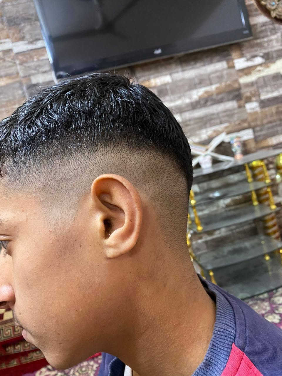 السلام عليكم رمضان كريم اني حلاق بعد فتره واتخرج عندي نواقص بسيطه  وأريد أجر كرسي ب أبو غريب أو بغداد بل نص مبدأين هاذه شغلي واني حاب للمهنه نشالله التوفيق والنجاح للجميع


**إذا كنت صاحب هذا الإعلان وتريد حذفه لأي سبب، رجاءا أرسل رسالة إلى الدعم الفني**