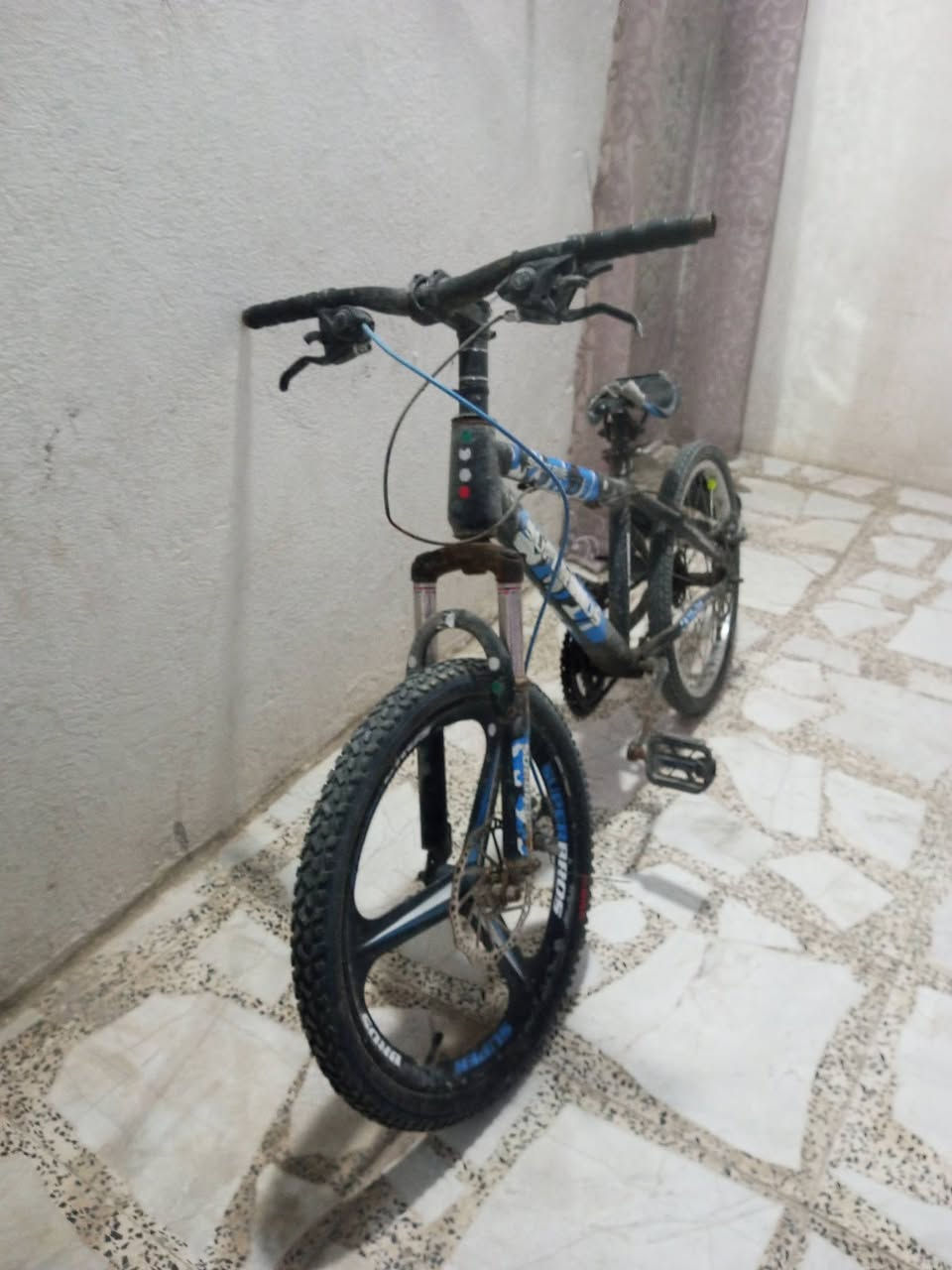 سلام عليكم باسكلات 2 البيع مكان زعفرانية التواصل ***********
