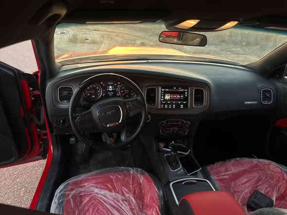 السلام عليكم
للبيع فقط بدون مراوس 
دوج جارجر 2023اخر اصدار 
رقم اربيل تحويل او وكاله حاضر
عداد المسافه 20
لون مميز احمر طماطه ❤️
تبديل جاملغين وبنيد وجاملغ خلفي اكلير من امريكه فقط 
صور الحادث خاص /
 السعر  222 وبيه مجال 
للاستفسار ***********
