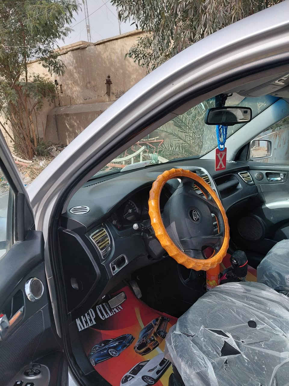 سبورتج سياره جاهزة موديل 2009كوري سنوية لغاية 2028محرك 4اسلندر 2000 السعر 112ورقه وبيها مجال مكان السيارة بالناصريه الرفاعي الفحص مع الصور


**إذا كنت صاحب هذا الإعلان وتريد حذفه لأي سبب، رجاءا أرسل رسالة إلى الدعم الفني**