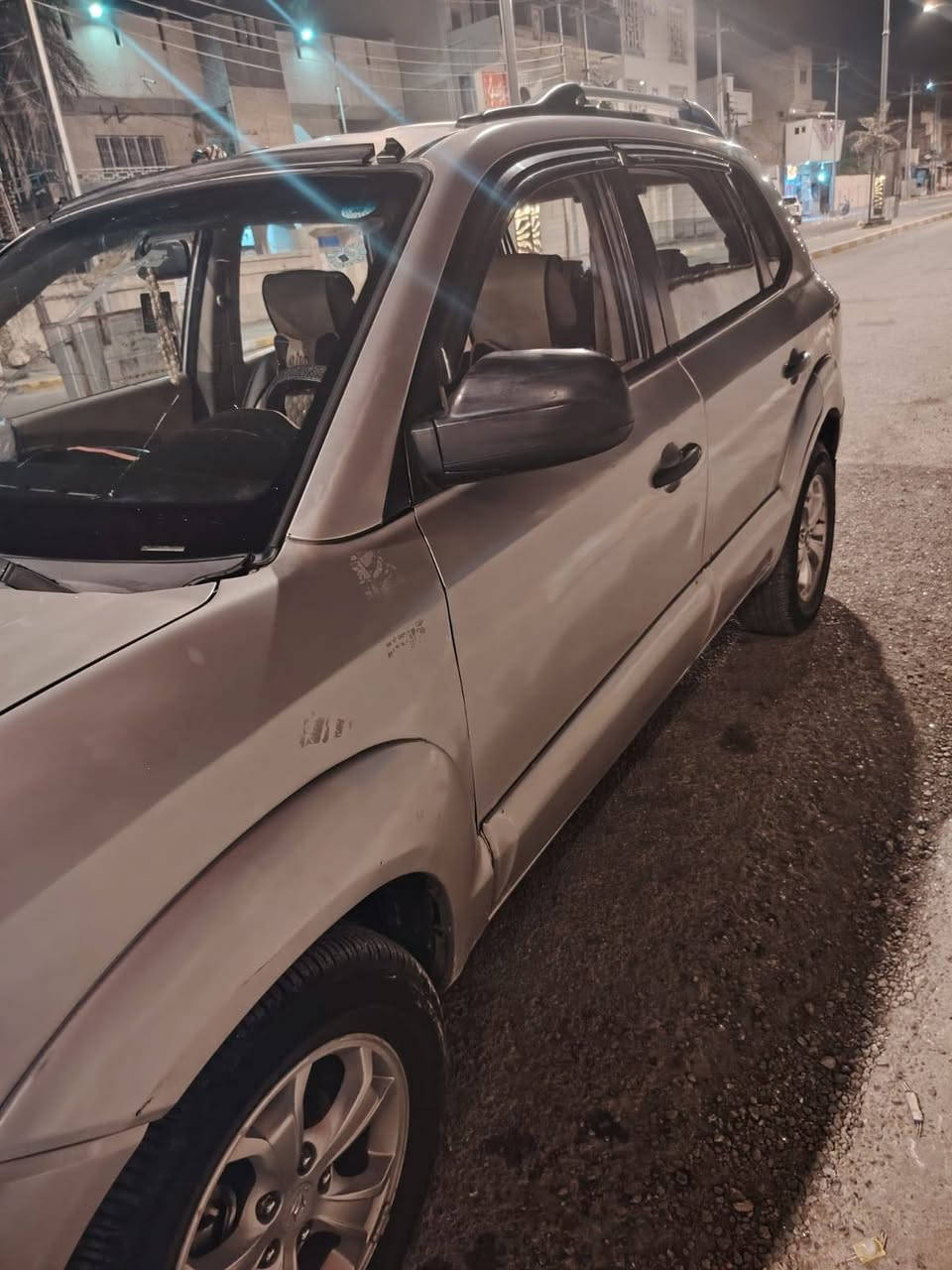 السلام عليكم مرخصت الادمن توسان 2010للبيع او للمراوس سيارة بيهة ضربة جاملغ بس طاك ارباك الستيرن السيارة خير من الله بيهة جراد بل قمارة خفيف مكانهة بابل المسيب السعر 118وبيهة مجال شي بصيط للستفسار خاص او واتساب ***********

