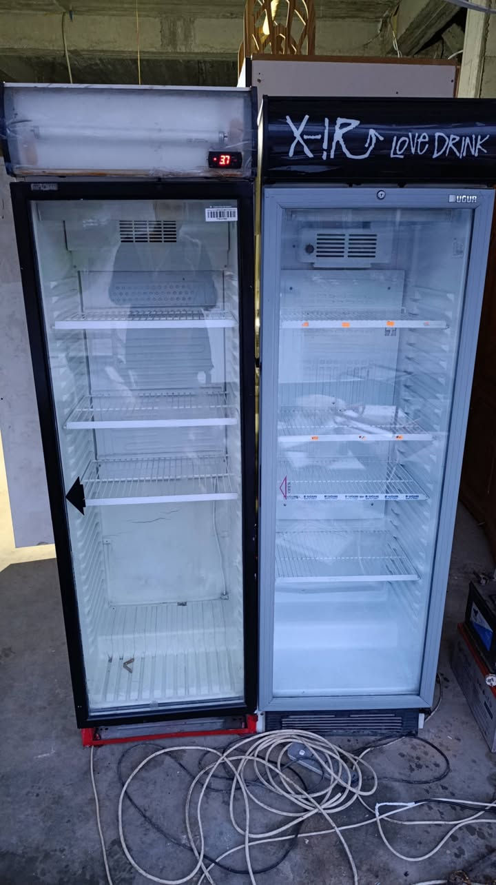 سلاوی خوداتان لێبێت دوو بەرادی مارکێت بۆ  فرۆشتن بەرادەکان هیچ کێشەو مشکیلە  نیە هەر بەرێزک  خوازیارە پەیوەندی بکات یا خود نامە بنێریت 
***********
***********
تێبینی ناو  نیشانم  سۆران بەرزێوە
