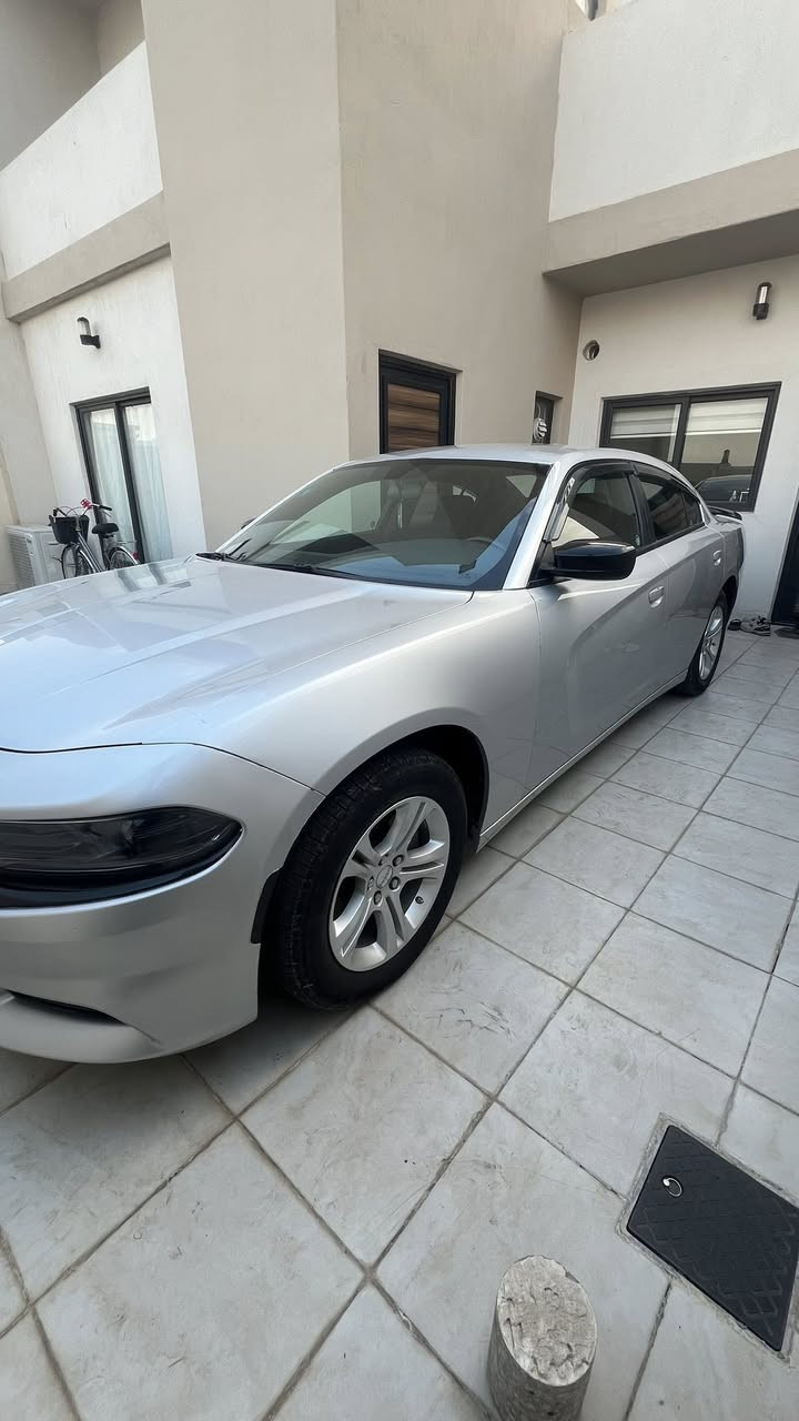 تحية طيبة
Last call 2023 
6 سلندر 3600
حادث امامي بنيد + جاملوغات ثنين بدون دواخل
ماشيه 45 مايل
بدون اي نقص 
رقم 19
سستم الباين
ابل كار بلي 
كشن كهرباء
تشغيل عن بعد
السعر $225 بي مجال للجادين
  واتساب ***********
