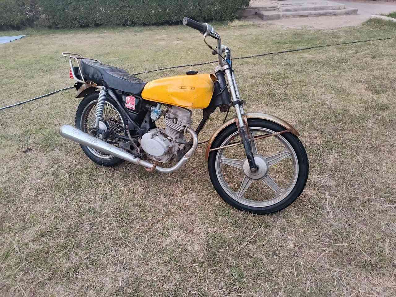 للبيع دراجه اربعه كير كلك مكفولة شغاله كربلاء الاحسينيه الوند سعر خاص ***********
