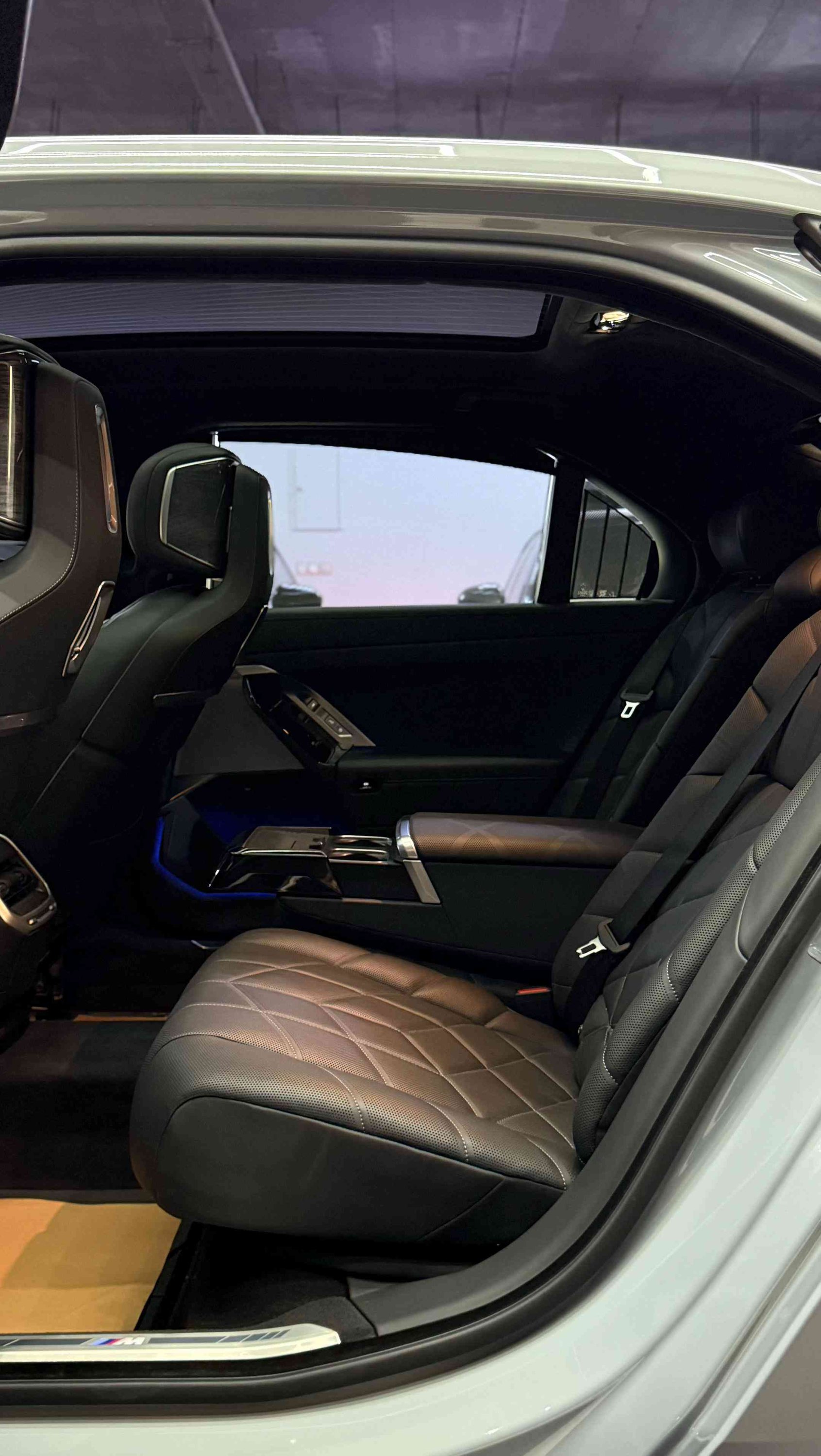 BMW 760i xdrive Black edetionn Clean title full option 70,000mil Grey & black Call for price: ***********
