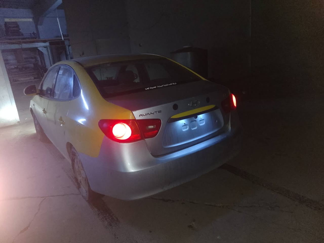 السلام عليكم اخوان افانتي2008ضررها جاملق وباب السايق مبدلات وتلقيطات تكسي بسمنا هيئه0غرامات0سنويه لل29 رقم دولي ديالى تحويل بل موصل  شرط التحويل كير شرط محرك شرط تايرات المامي جدد الخلف عل نص سعر95 وبيها مجال بصيط للأستفسار *********** وبي واتساب
