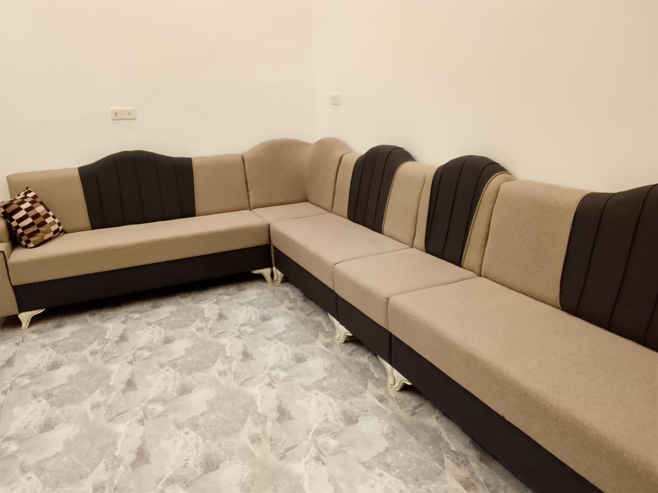 لبيع ب٣٠٠بي مجال بسيط نضاف فول مستعمل شي بسيط


**إذا كنت صاحب هذا الإعلان وتريد حذفه لأي سبب، رجاءا أرسل رسالة إلى الدعم الفني**