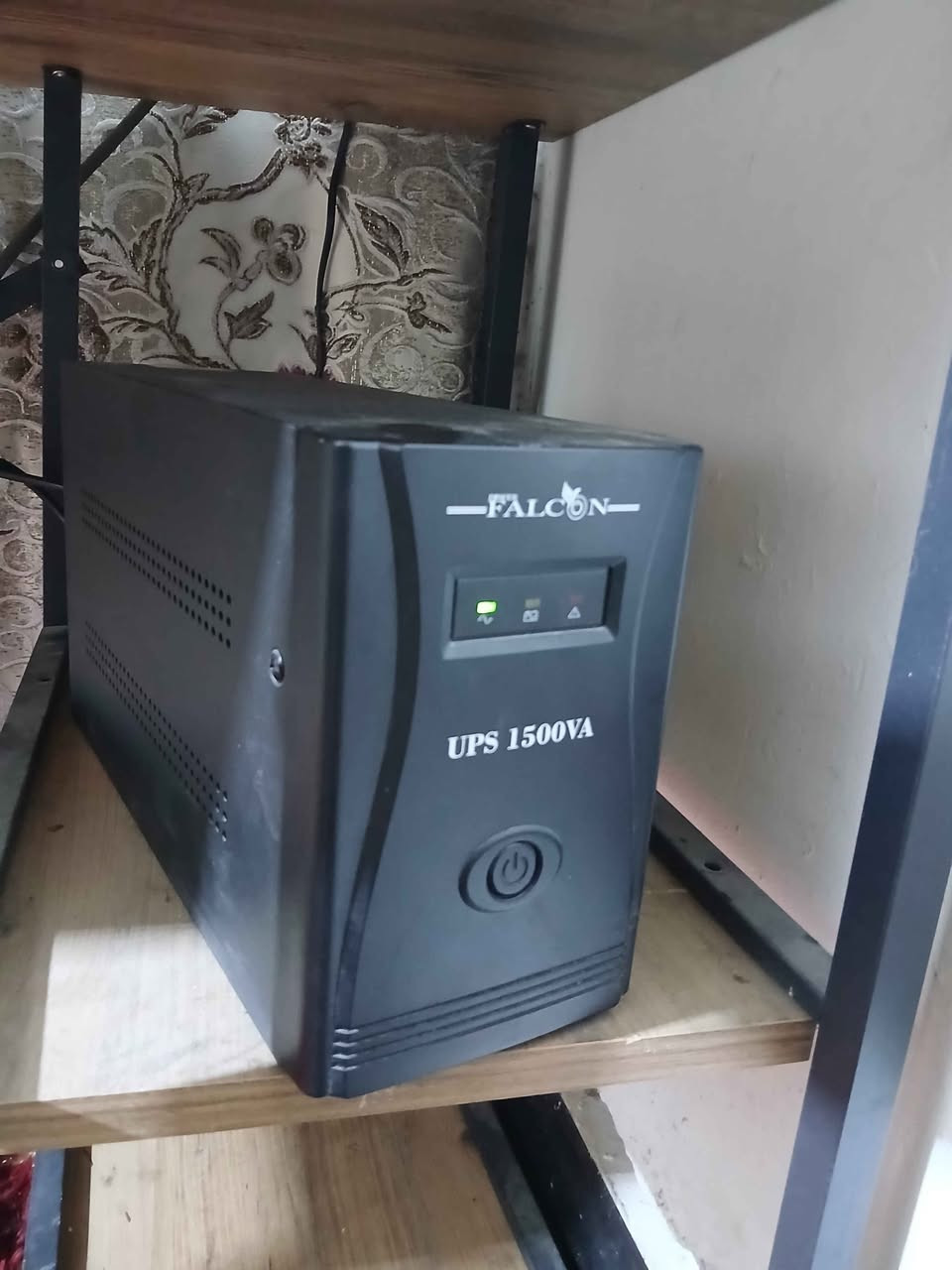 بلي 5 فات اوربي 
وياه شاشه حجم 27 2k
144 فريم 
ويو بي اس فالكون 1500 
وسماعة كلاود 3 وايرلس 
وقرص فيفا 26 
 مكاني بغداد   
سعرهن 900 بغداد, العراق


**إذا كنت صاحب هذا الإعلان وتريد حذفه لأي سبب، رجاءا أرسل رسالة إلى الدعم الفني**