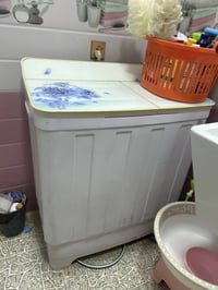 غساله جديده نضيفه ممصلحه ب150 وبيها مجال 07824267323