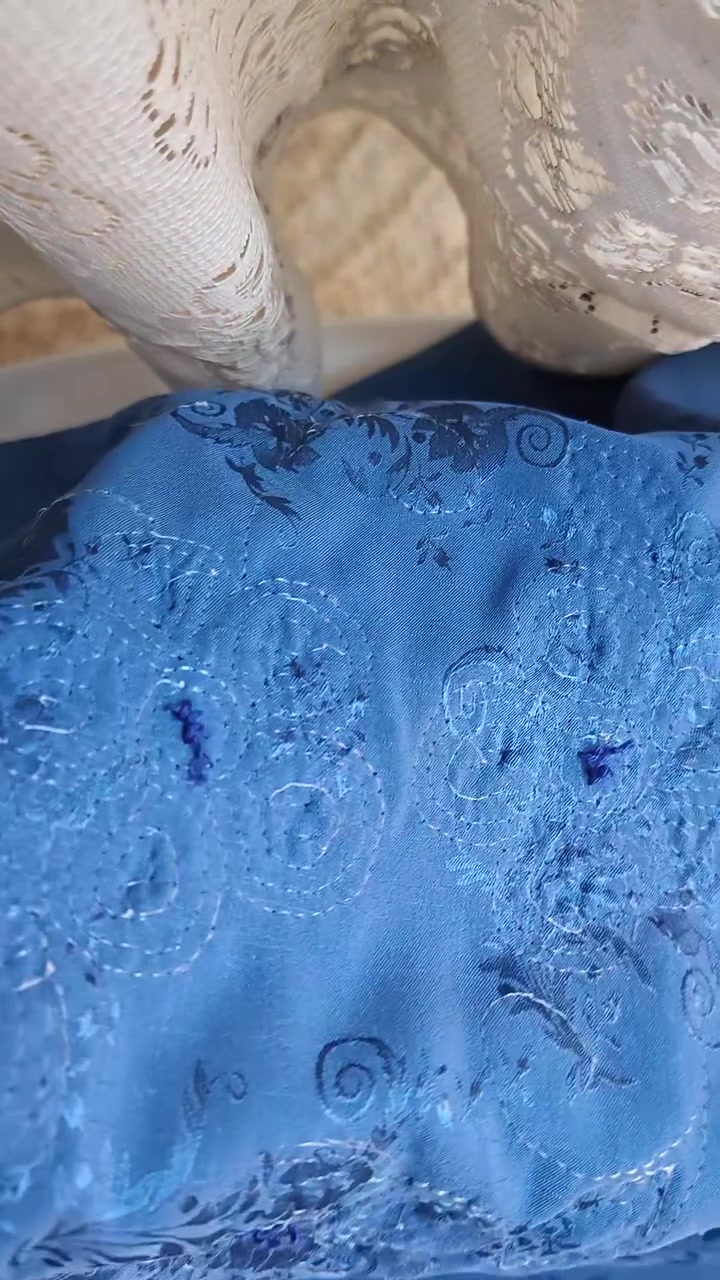 بنات شغل يدوي بالابرة الهندية بس شوفي نظافه الشغل
ضيفوني بنات عفية🥲


**إذا كنت صاحب هذا الإعلان وتريد حذفه لأي سبب، رجاءا أرسل رسالة إلى الدعم الفني**
