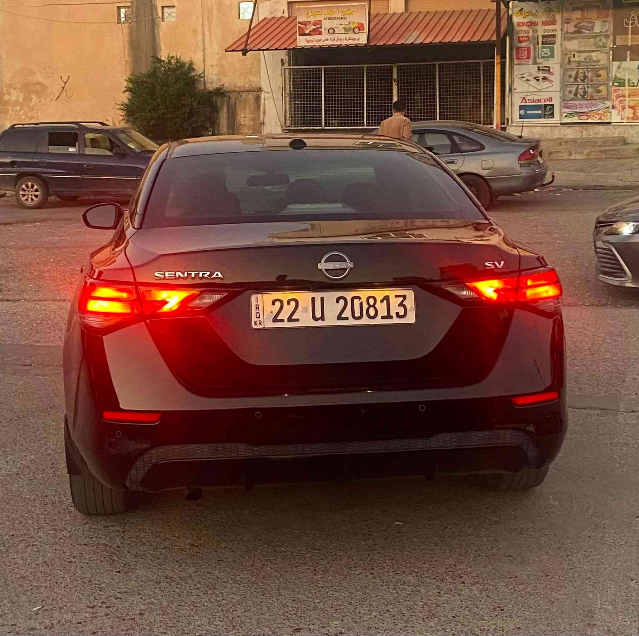 السلام عليكم للبيع نيسان سنترا SV 2024 حادثه موضح بصورا سبخ ٣ قطع بدون دواخل ماشيه ٣٥الف السياره جاهزه ما ناقصه شي خير من اللّٰه مكاني عقرا .السعر 120... للاستفسار ***********
