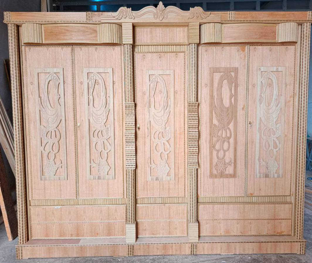 مصطفى الشمري لنجارة الخشب. 
نحن متخصصون في تصنيع كناتير خشبية بجودة عالية وتصميم دقيق. نختار الخشب بعناية ونتأكد من تشطيب نظيف يلبي جميع الأذواق. ضمان جودة العمل مضمون ومتوفر حسب الطلب وبأي مقاس. نعمل على تنفيذ طلباتك وفقًا لذوقك الخاص. الجودة هي عنوان عملنا. 
للطلب واتساب ‏‪***********‬‏. 
عنواننا: الحلة.
#نجارة
#اثاث
#غرف_نوم
#تفصيل_خشب
#ديكور_منزل
#اعمال_يدوية
#عراقي
