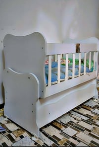 كاروك طفل للبيع  السعر 65 وبي مجال  ‏‪07869847560‬‏