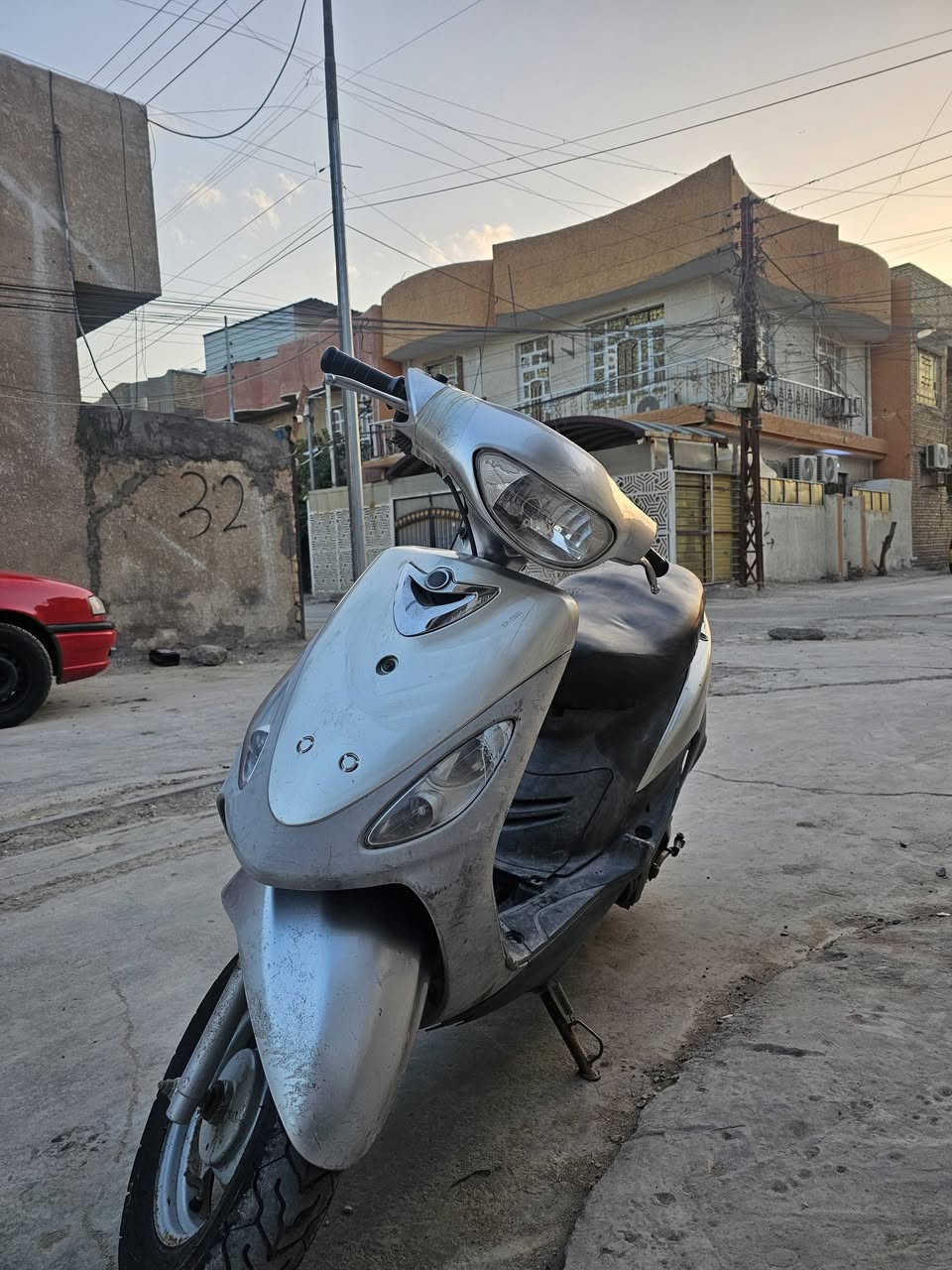 السلام عليكم دراجه ماكس للبيع السعر٣٠٠
نكره سلف كفرات ختم واحد دراجه مرتبه 
مكلف بل نشر 
***********
