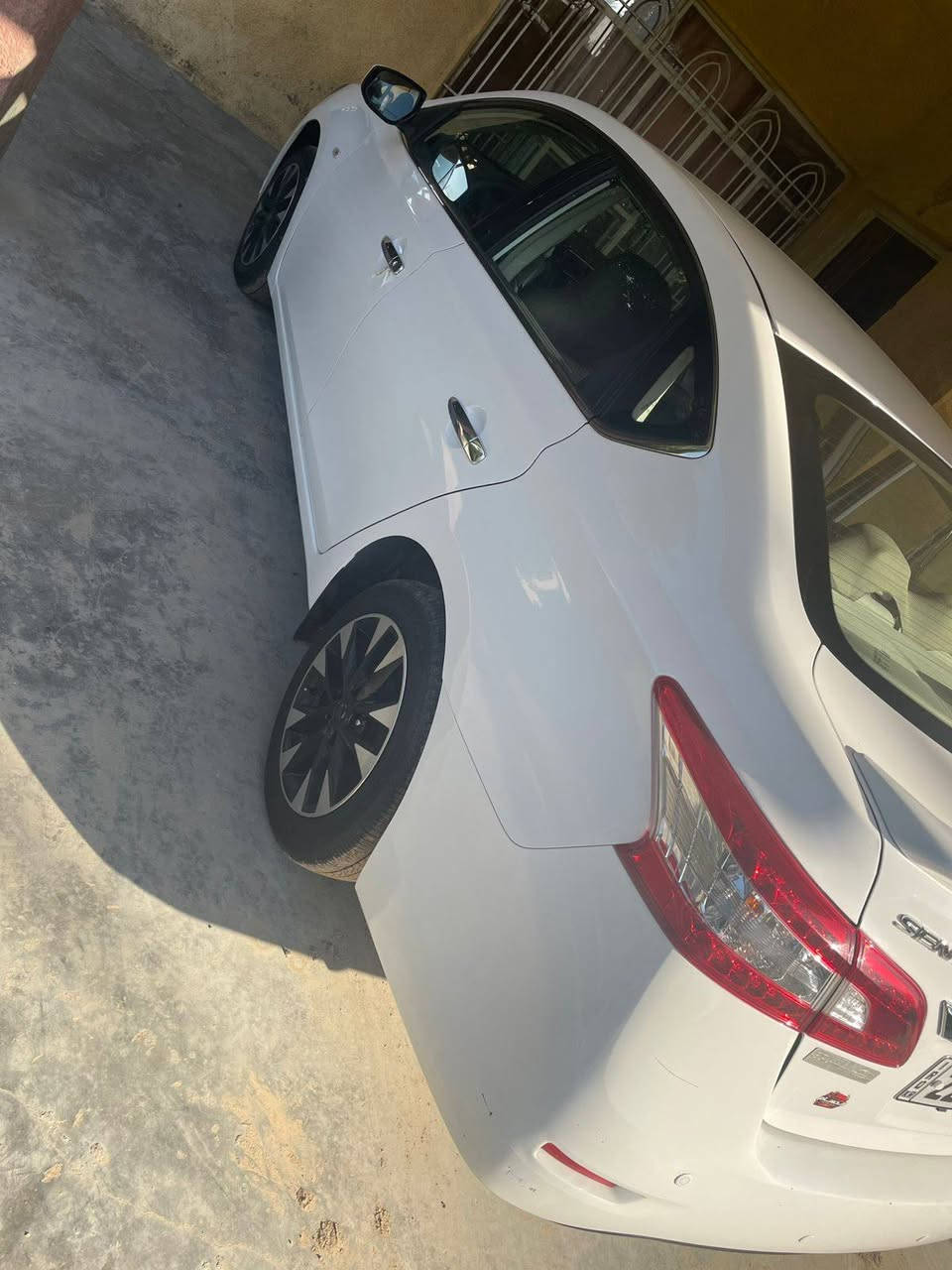 سنترا خليجي مكفوله كفاله عامه
موديل 2020
محرك 1600
ماشيه 140 الف
مكان بغداد ناحيه الرشيد او المحموديه
***********
