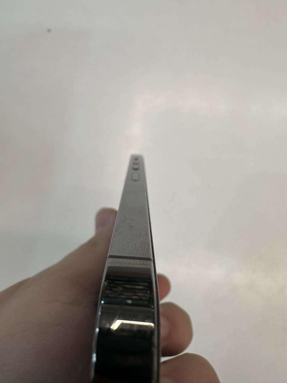 13 pro max
بطارية ٩٠ بلادي ممفتوح افحص وين متريد ذاكرة ٢٥٦ 
مكاني بابل حلة السعر ٧٢٥ الف بي مجال بسيط 
***********
