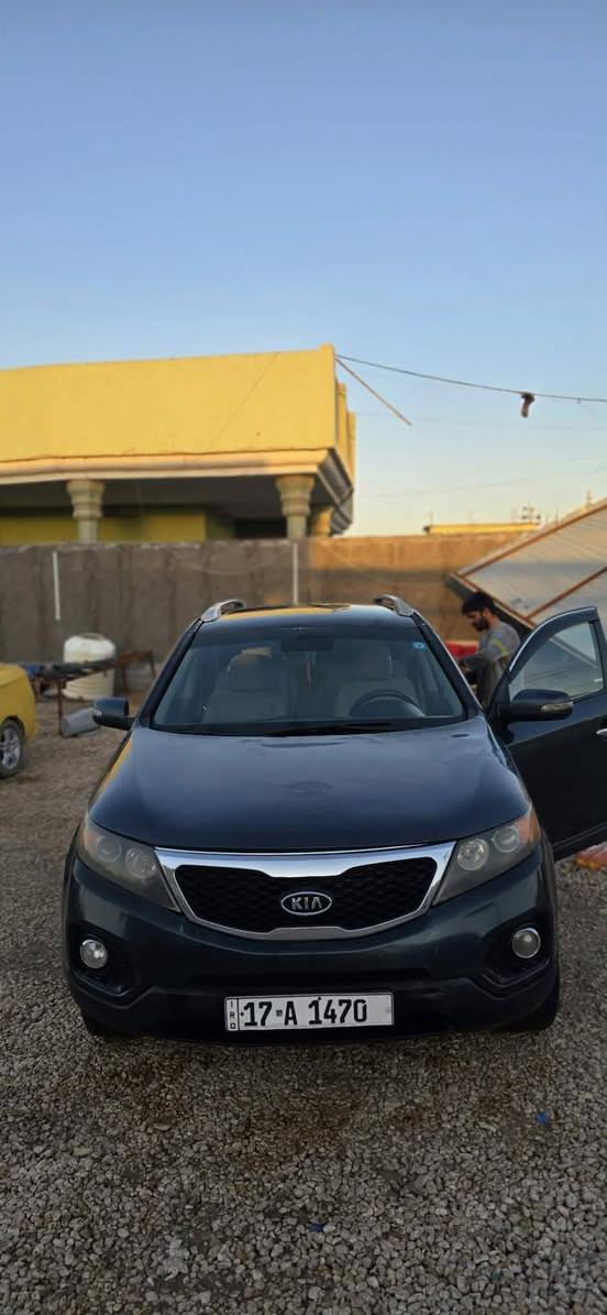 سورنتو مديل ١١ضربته جملغ وبنيد كير ومكينه مكفولات مكاني حله ورديه السعر ١١٠سياره جاهزه من كلشي ***********
