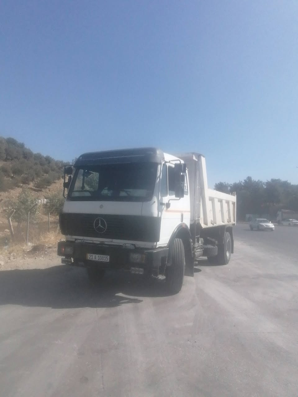 السلام عليكم بسبب الوعود الكاذبه البي كرواتي موديل ٩٢ محرك ٦ كير ٦ وشلعه شاصي مكفول ورك ابو ل ٤ تخم تاير رقم وسنويه وهزه جديد بسمي وكاله او تحويل حاظر *********** تلفون *********** السياره مكفوله من كلشي
