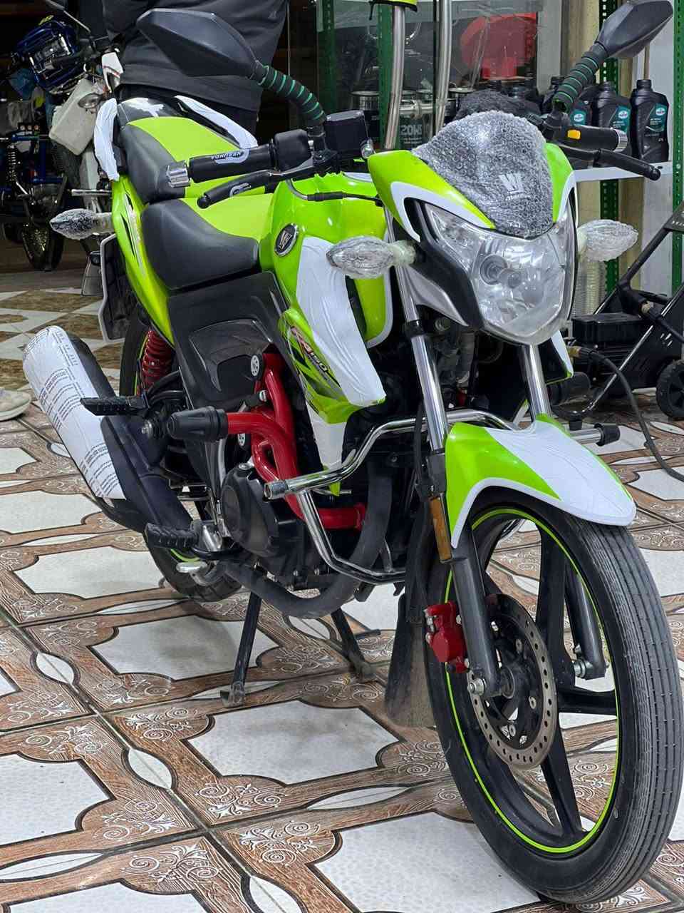 السلام عليكم  هاوجي مرقم انبار موديل 21 للبيع
الدراجة نضيفه سعرها 16 ونص وبيها مجال 

معرض محمد الشمري العنوان : الرمادي التأميم شارع النخيل قرب جسر الحوز مجاور شارع 30 او مخبز الشام  

***********
