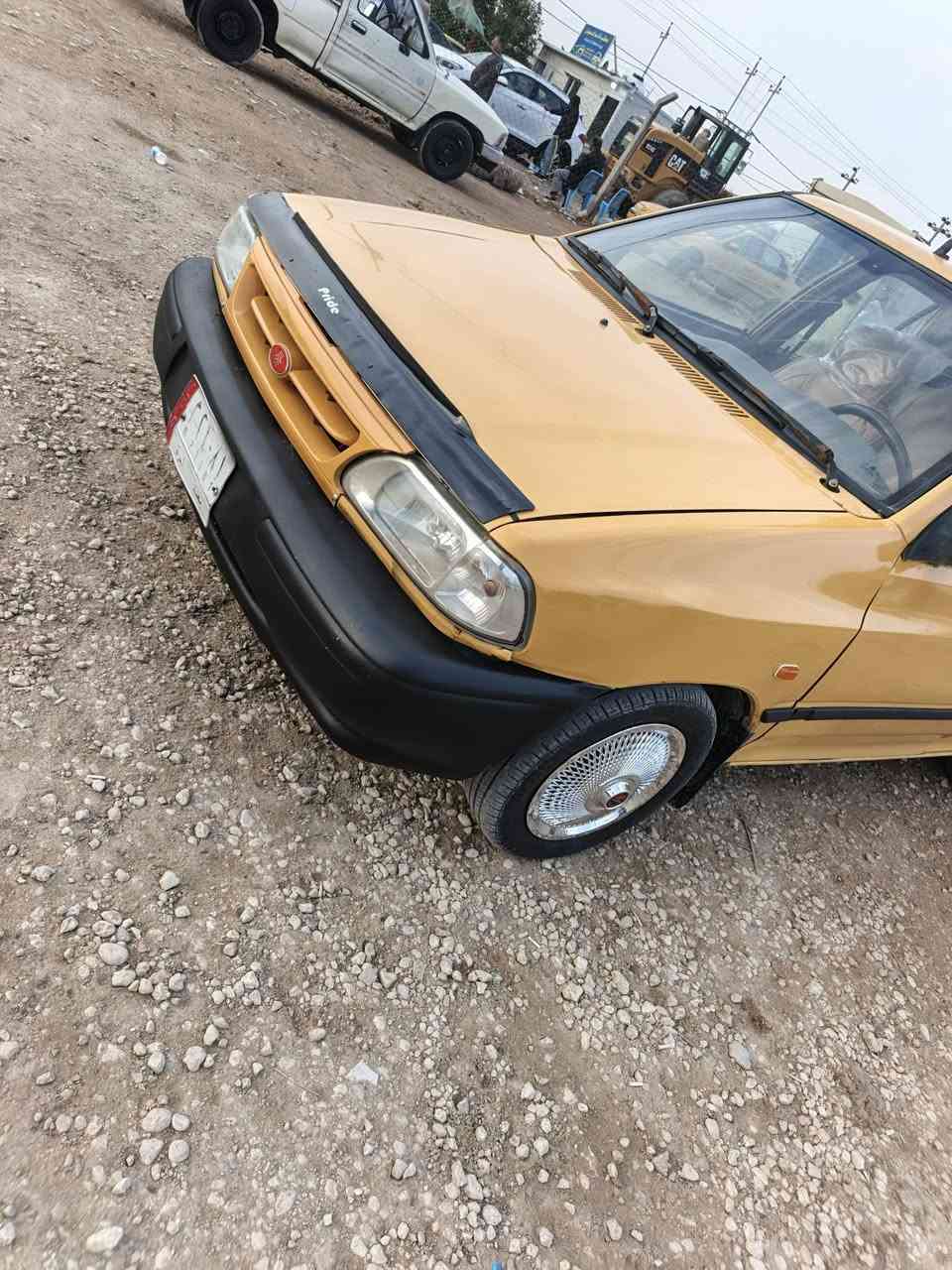 سلام عليكم سايبه موديل 2016 رقم بغداد 
مصفره غرامه وعليه هيئة 140 فقط 
كير ومحرك بجيس 
حداديه وتخم تاير خير من الله 
تبريد شغال 
السعر 33وبيها مجال 
مكان ديوانيه عفك ***********
