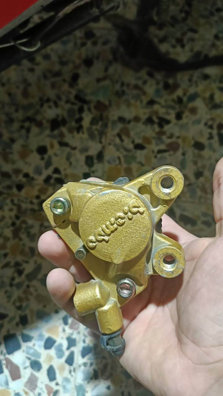 السلام عليكم ورحمة الله
غراض ماكس عام ( عدله/ قچمه / بوليسي / مضلع )  
. 
. 
. 
ويل كب RPM تايواني 
قبق فلاوين Twpo كرزي بلادي ياباني 
فج بريمبو ذهبي 2 بستم ياباني 
قبق عمبار  برتقالي RXs  ياباني
صالنصه fm عالي 
كلمن و سعره 
للتواصل ***********
عنواني بصره قضاء المدينه 
كلمن و سعره الشراي يتصل و يدلل
