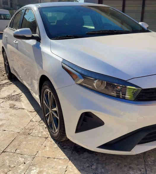 السلام عليكم
كيا فورتي 2024 رقم اربيل دولي تحويل ثاني يوم 

الصور مع السونار مذكورات مع مواصفاتها 

ضرر خفيف  بلدوسه بعده ممصلح 

مكينه 2000دوش كير مكينه حداديه تبريد كفاله 

السعر 165 وبيها مجال انشاء الله 

بغداد /الشعب

***********
