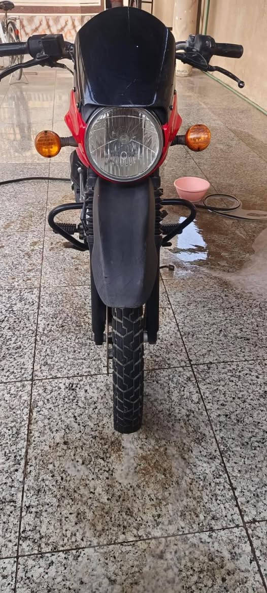 دراجه بوكسر  اوراق مديل 2020 للبيع  مليون وبيه مجال
او مراوس بستوته


**إذا كنت صاحب هذا الإعلان وتريد حذفه لأي سبب، رجاءا أرسل رسالة إلى الدعم الفني**