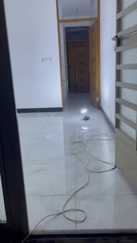 مشتمل للايجار • شارع مال سواق • ابو كفة