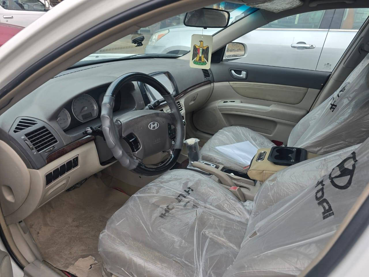 سوناتا 2009. سياره جديده كارتون كص جنطه متومه بغداد رقم نكليزي بدون سنويه ابيعه. 48   بيه مجال ‏‪***********‬‏ مكانه الناصريه سوق الشيوخ
