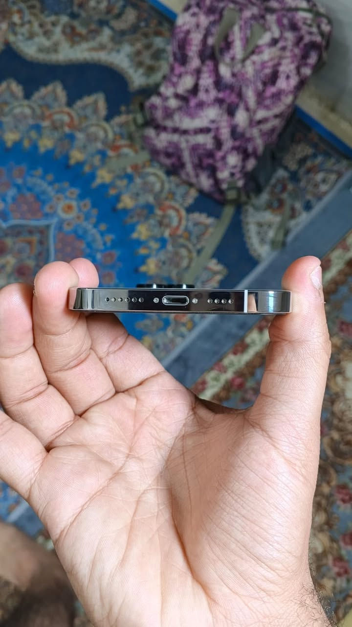 اسلام عليكم ١٣بروماكس شرق اوسط بدون ملحقات مكفول كشي مامبدل بيه فقط مزوده البطاريه ٩٦جهاز شريحتين ذاكره ٢٥٦ تاخذه تترحملي  متوازي ع بيعتا كربلاء  للستفسار ***********
