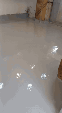 عمل ايبوكسي ع صب كونكريت مستعدون لتجهيز المصانع من اعمال الايبوكسي كاف...