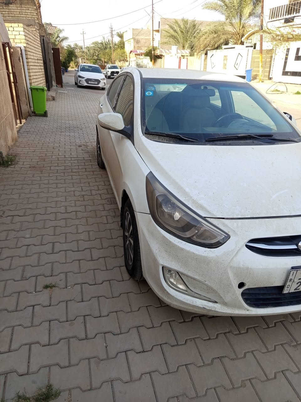 اكسنت موديل 2015 رقم بغداد
مكفوله كفاله عامه  من ضربه ول صبغ ع وضع شركه ماشيه 130
مكينه 1600 ام القطرتين 
تحكم ستيرن جهتين 
دسك امامي خلفي أشير بل مري فول من عده الفتحه 
سياره جاهزه من كلشي وخير من الله 
العنوان بغداد 
رقم الهاتف ***********
