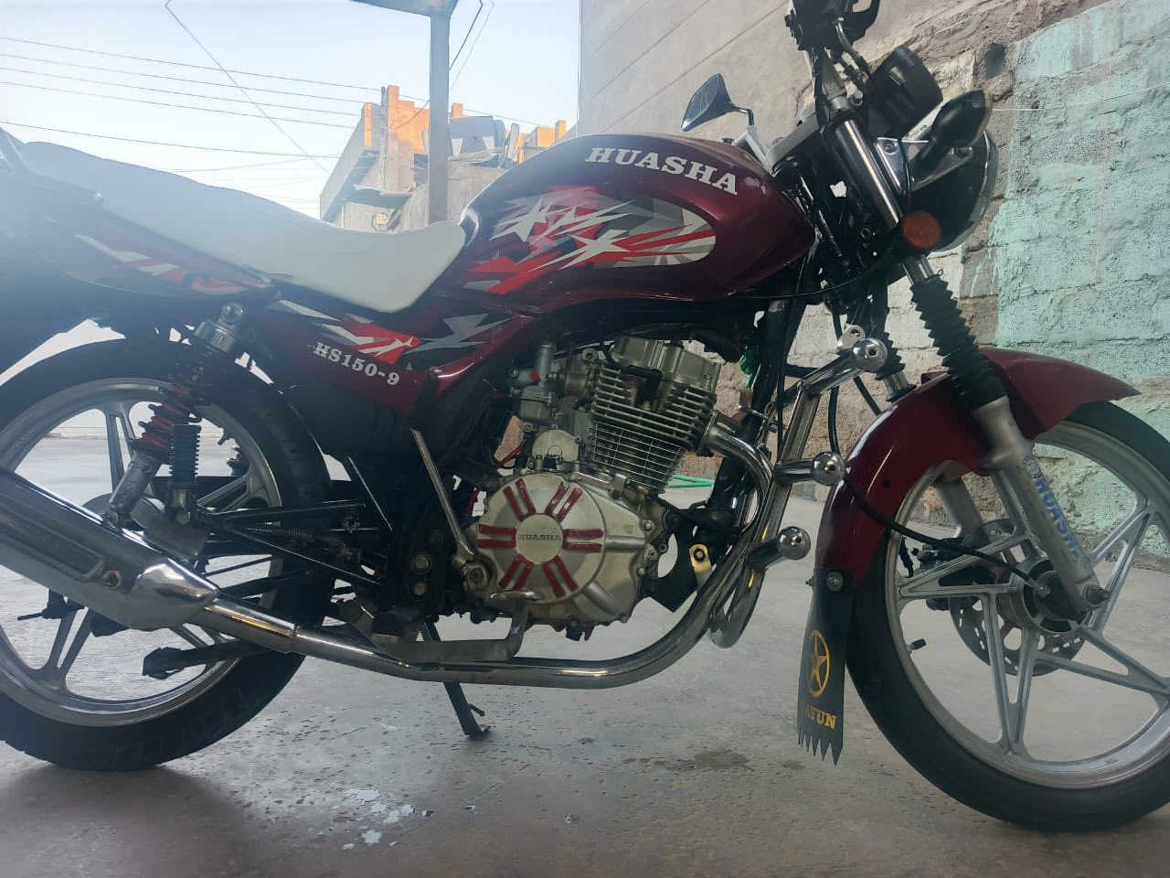 سلام عليكم دراجه هيوشه  مكمركه   فول نضافه مكفوله من كلشي يرهم مراوس بنامه برو موديل 2017سعر خاص ***********
