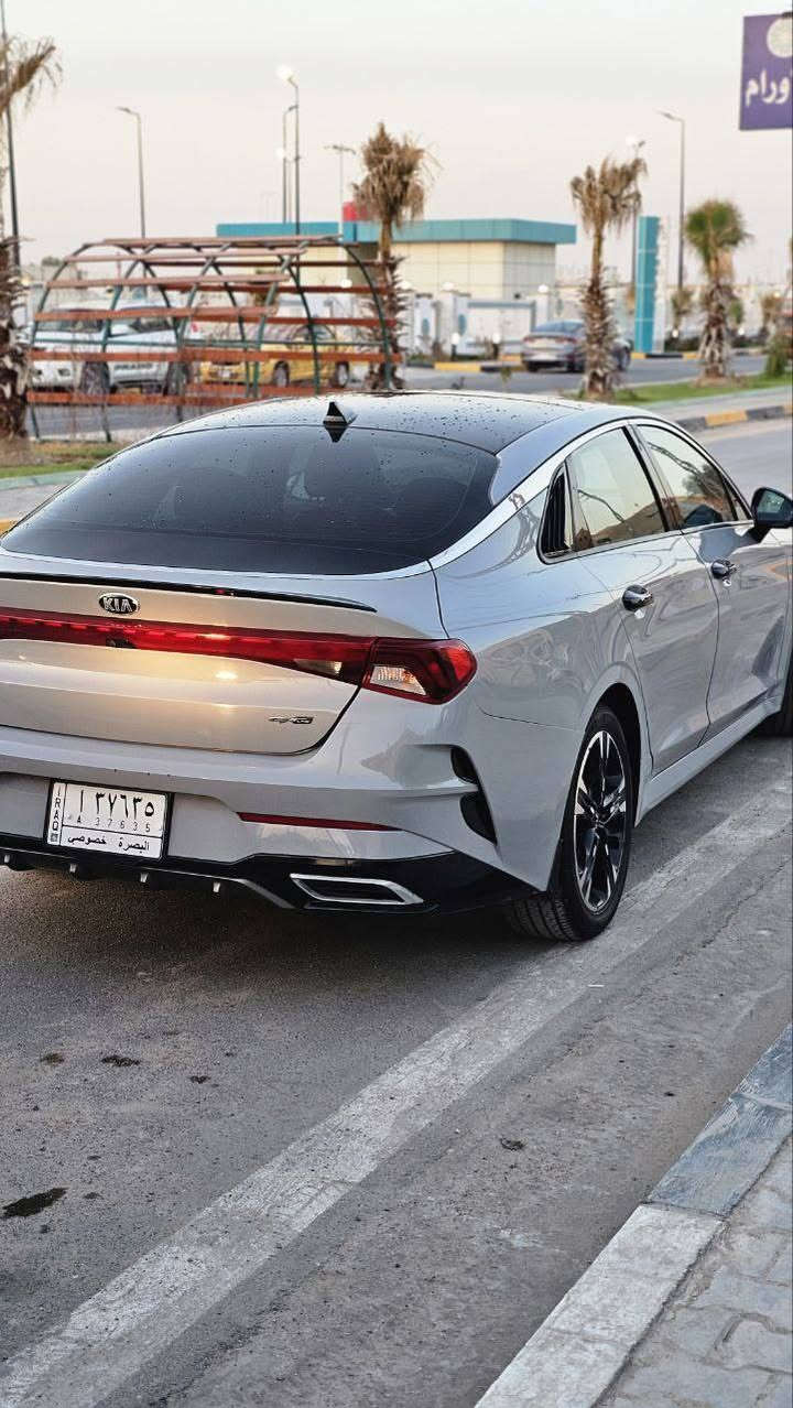 سلام عليكم ورحمة الله 

KIA K5 GT LINE 

محرك 1.6 Turbo 

سيارة فول مواصفات

بانوراما

كشنات جلد

فول LED 

و باقي مواصفات الGT LINE المعروفة

سيارة مكفولة مكينة و تبريد 
كير مبدل جديد

سيارة كاملة بدون اي نواقص 

رقم الشاصي مدرج وي صور السيارة

سعر السيارة 168 ورقة 

ترهم مراوس حسب القناعة 

اي استفسار ثاني *********** متواجد واتساب البصرة, العراق
