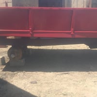 حدادة • لودرات حمل • مقطورات ماء