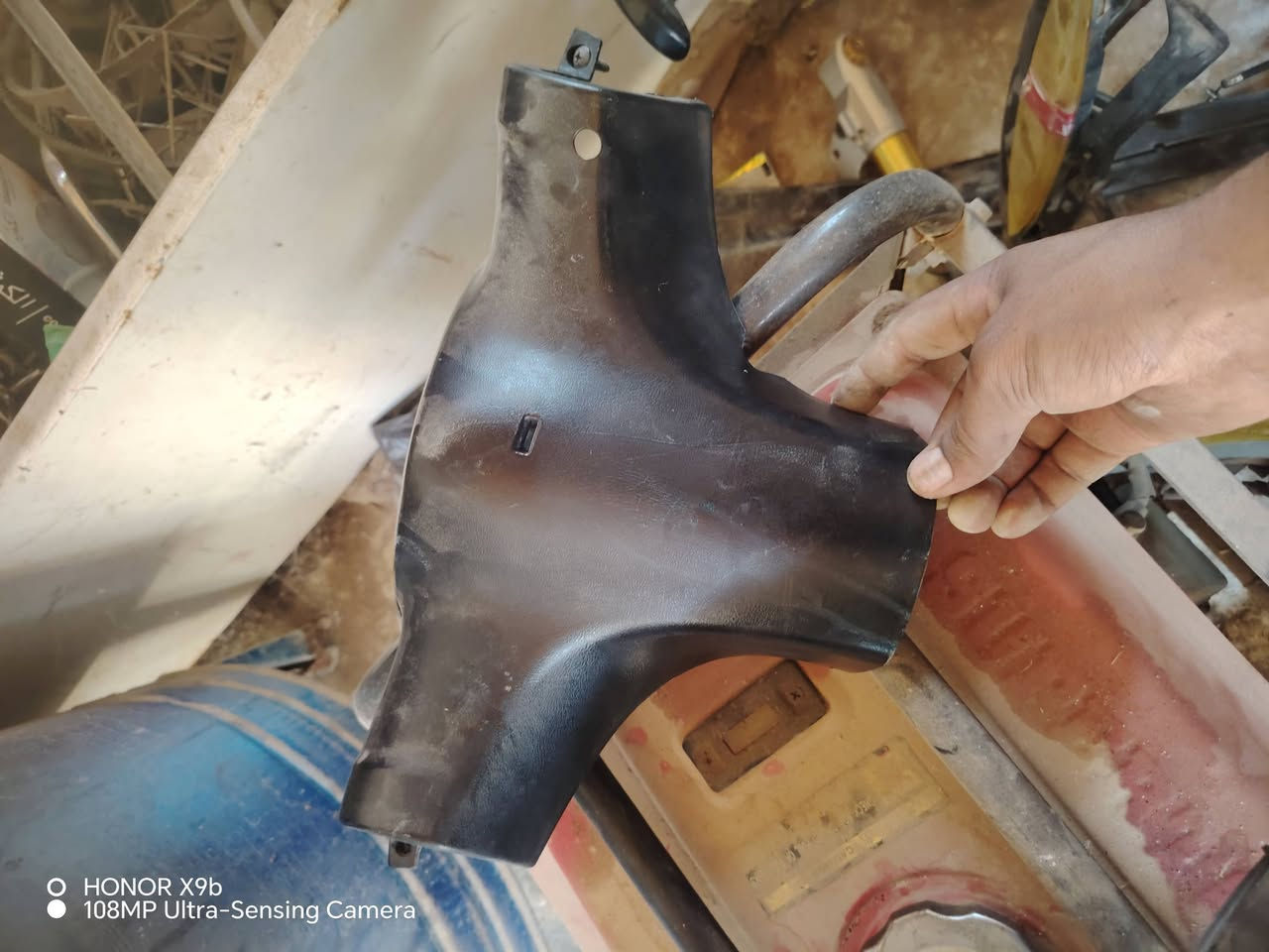 السلام عليكم غراض عدله
سوادات الحيه و الحاضن مال دشبول والقوس مال كشن والترايش كلهن ب 15قفل بدون عمله والذيل وياهن
ودشبول تايواني بي لونين ازرگ و احمر نضيف بس بي تراب سعره 10الاف
ومازدات خلفيه وأماميه ثنينهن ب 10
وشاصي مال عدله اكفله الك من الخياس متروس تراب ابيعلكيا هوه والضفيره والماشيه والسكان والعقل والتانكي والستان الصفح ويا كله ب 100مجال قليل كلش حك الجيه مكاني ديوانيه شافعيه أسعار ما بيهه مجال من الاخير


**إذا كنت صاحب هذا الإعلان وتريد حذفه لأي سبب، رجاءا أرسل رسالة إلى الدعم الفني**