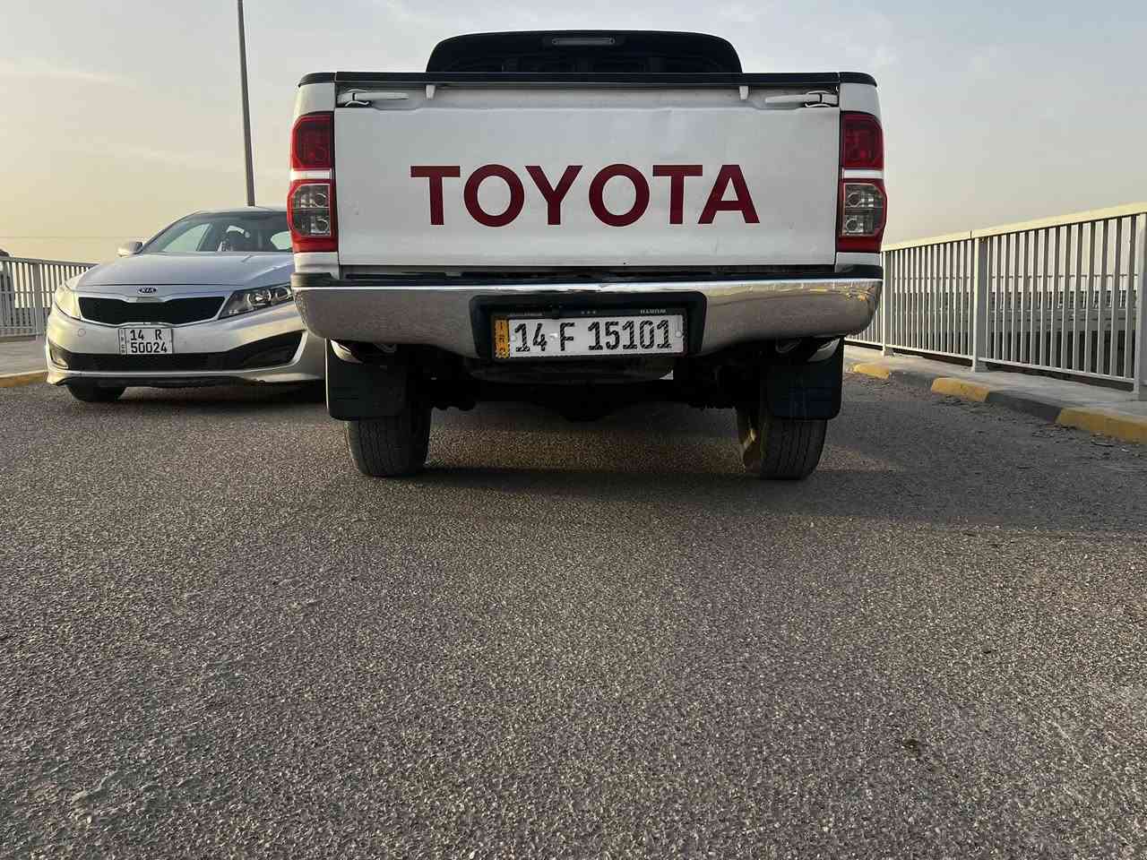 بيك أب هايلوكس فور ويل موديل 2013 مكفولة كفالة عامة مكينة مچفتة حديثآ الباقي كفالة السعر (170ورقه وبيه مجال رقم إنكليزي بصرة مشروع وطني  بأسمي العنوان البصرة الجزيرة قرب جسر خالد الاتصال فقط على هذآ الرقم ***********
